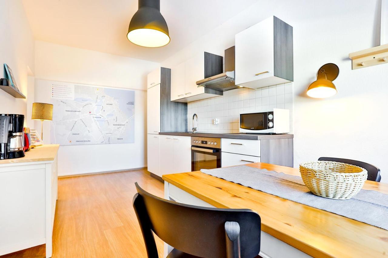 Apartments Am Bahnhof 施特拉尔松德 外观 照片