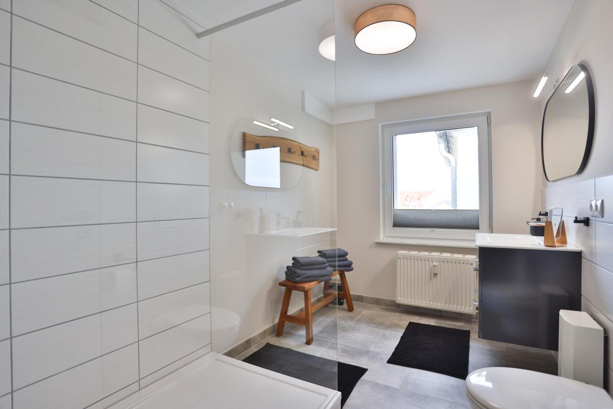 Apartments Am Bahnhof 施特拉尔松德 客房 照片