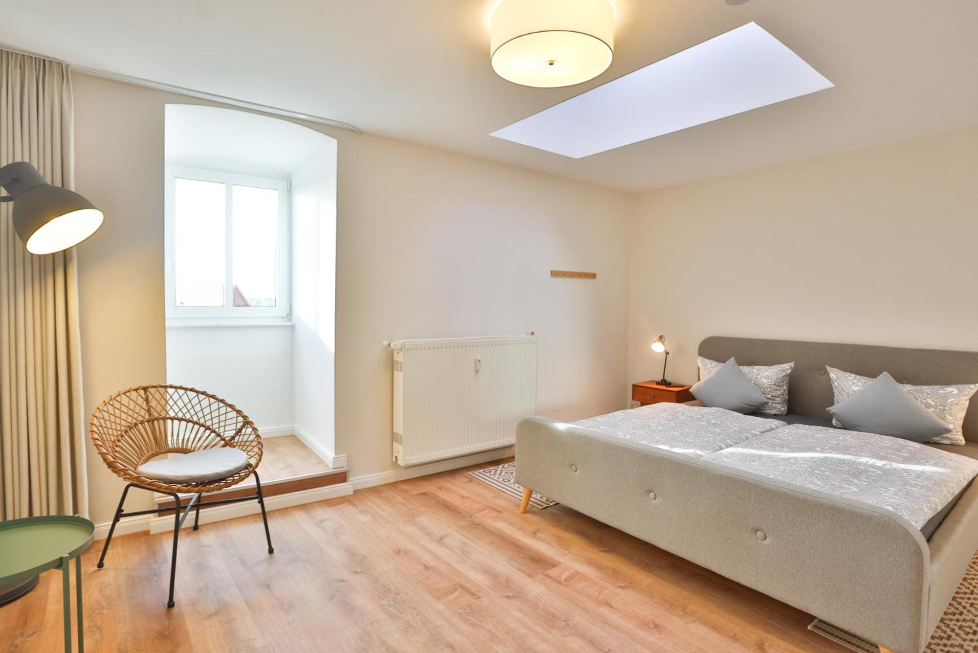Apartments Am Bahnhof 施特拉尔松德 客房 照片