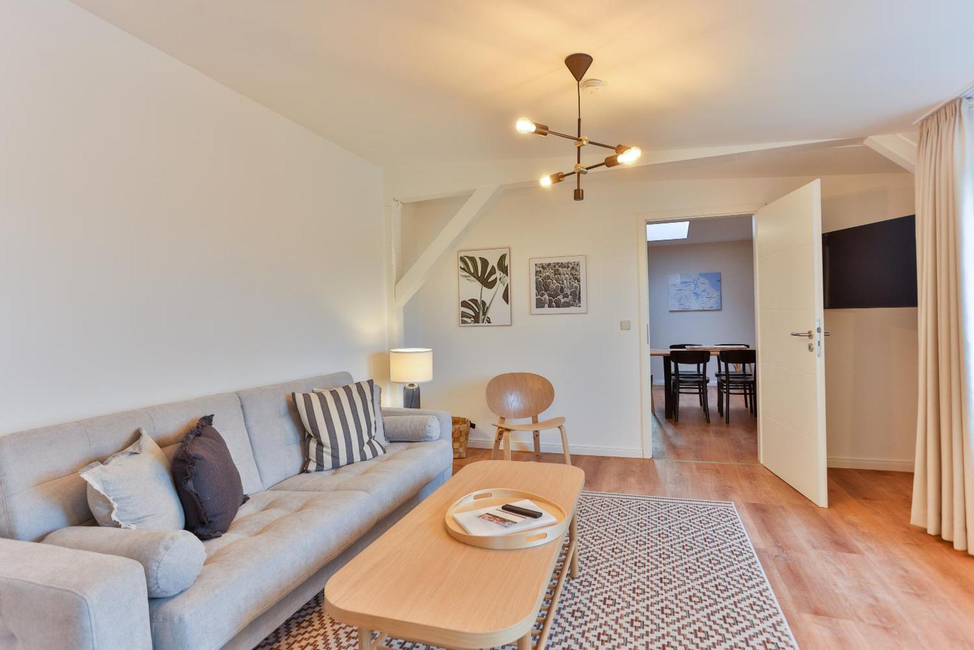 Apartments Am Bahnhof 施特拉尔松德 客房 照片