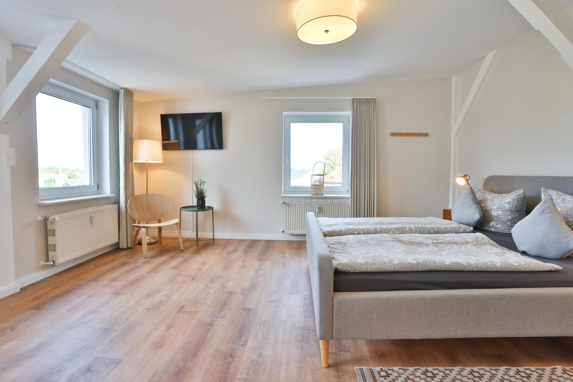 Apartments Am Bahnhof 施特拉尔松德 客房 照片