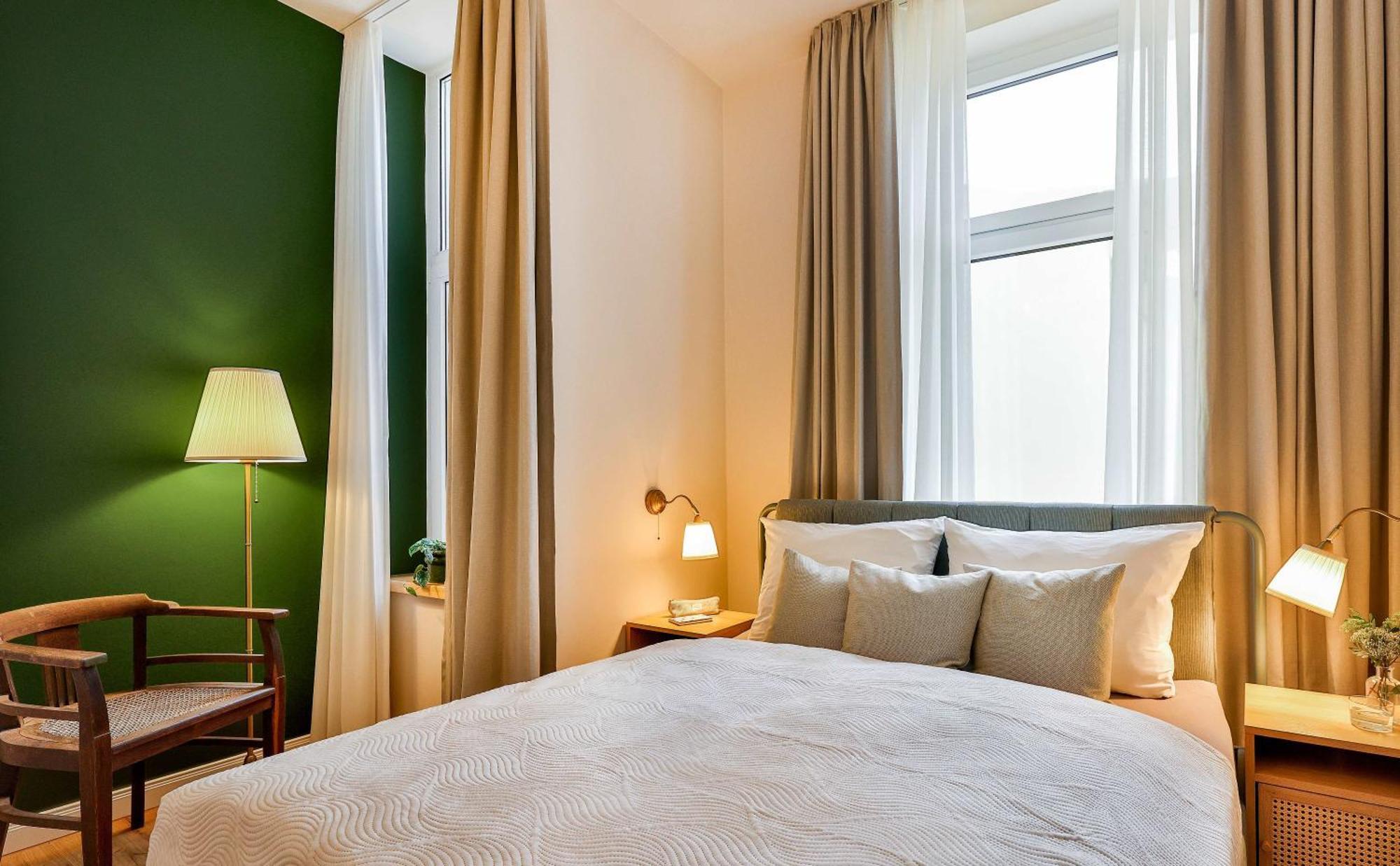 Apartments Am Bahnhof 施特拉尔松德 外观 照片